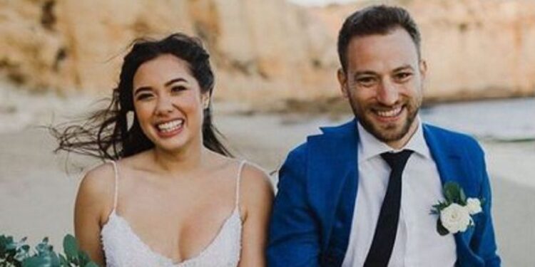 Analisti grek: Rrënjët e thella të së vërtetës, ja përse piloti e mbyti bashkëshorten!