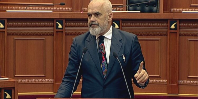 Edi Rama: Keqardhje për mikun e vjetër por Shqipëria s’mund ta mbajë në kurriz Ilir Metën duke u bërë gaz i botës