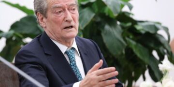 Berisha: Kisha ndërmend të jepja dorëheqjen si deputet, por tani që u shpalla “non grata” nga SHBA do jem më aktiv se kurrë