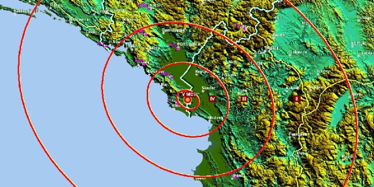 U dëgjua një ulërimë! Tërmet i fortë shkund Greqinë: Qytetarët zgjohen të frikësuar! Sizmiologët dalin me sqarimin e rëndësishëm