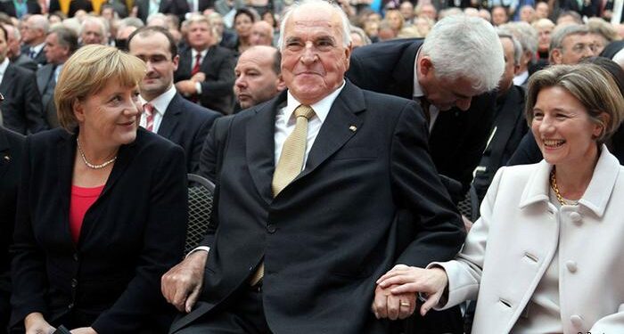 Helmut Kohl , Angela Merkel dhe një histori gjermane