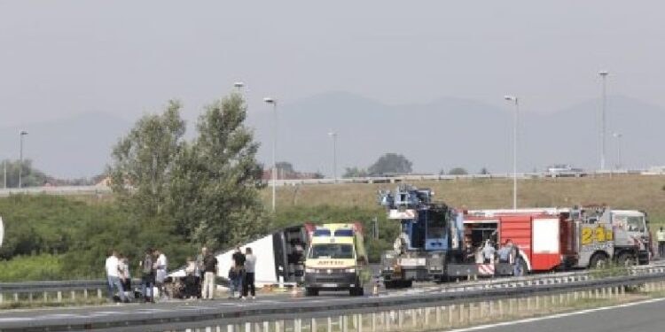 Arrestohet shoferi i autobusit të aksidentuar me 10 viktima! Mediat kroate zbulojnë dëshminë: Më zuri gjumi për një moment!