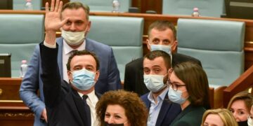 Kuvendi i Kosovës miratoi rezolutën për dënimin e genocidit serb në Srebrenicë! Veprime dilitanteske nga politika e VV me rezoluta për Bosnjen që nuk e njeh si shtet!