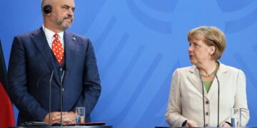 Të hënën mbahet Samiti i Berlinit: Marrin pjesë  kryeqeveritarët e Ballkanit! Merkel del me mesazhin e fuqishëm