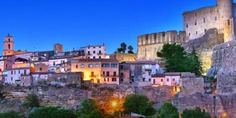 E pabesueshme por e vërtetë! Këto fshatra super të bukur do i’u paguajnë 28.000 € nëse shkoni të jetoni dhe punoni atje