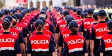 Përfundojnë në “tavën” e SPAK 4 ministra! Dy ministri të implikuara me miliardat e uniformave