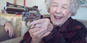 “Skifterja” 60-vjeçare vjedh diamantet në argjendari me vlerë 4.8 milionë euro: Ja si arriti ta realizonte skenarin me sukses!