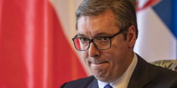 A kanë lidhje dy serbët me helmimin masiv që po trondit Kosovën?! Reagon për herë të parë presidenti Vuçiç