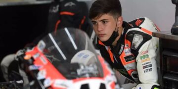 Tragjike! Shuhet në moshën 14-vjeçare piloti i talentuar: Përplasja fatale i merr jetën gjatë garës (Video)