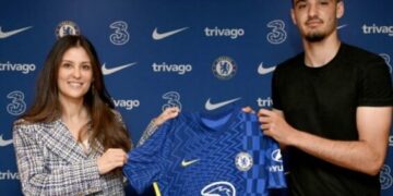 Armando Broja firmos kontratën e re me kampionët e Europës Chelsean! Prezantohet si “yll” nga londinezët