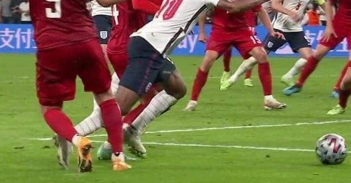 Europiani digjet, UEFA krihet…