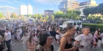 Shqiptarët injorant “u çmendën” pas midiokritetit të tyre! Habit ish-konkurrenti i ‘Përputhen’: Kush jemi ne?! Vetëm njerëzit e papunë…