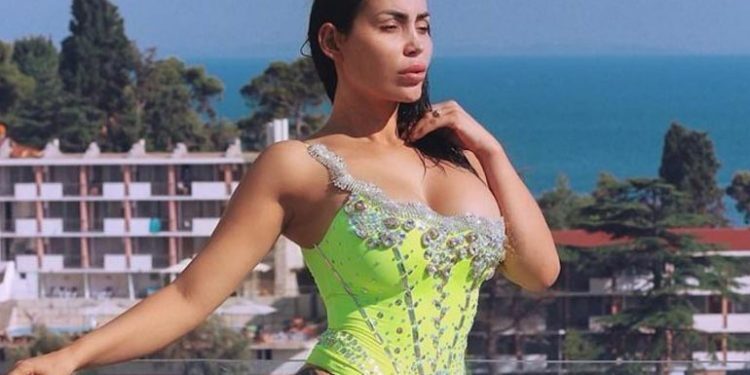 VIDEO/ E shpallur në kërkim: Ja momenti kur Fjolla Morina u ndalua nga policia! A do sillet si me rastin “Babale” drejtësia kosovare duke mos e ekstraduar?!