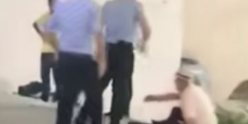 VIDEO/ Policët skandaloz të Erion Veliaj dhunojnë të moshuarin në rrugë