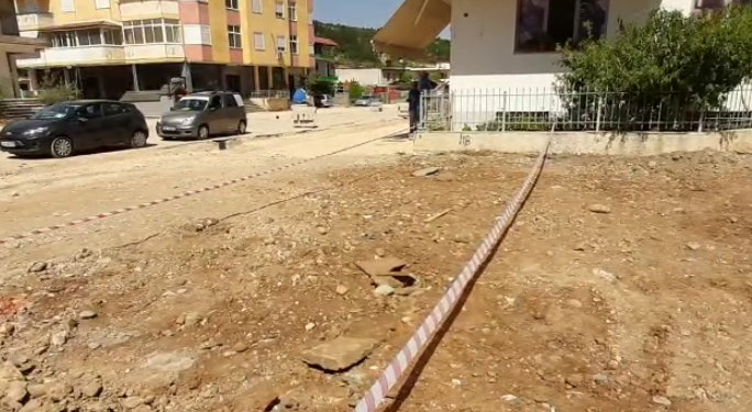 Zbulohet varr masiv i viktimave të diktaturës në Përmet