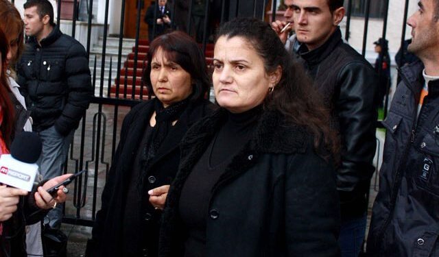 Humbën djalin 7 vjeçar në Gërdec, Feruzan dhe Zamira Durdaj kërkesë zyrtare Gjykatës së Posaçme: Pranoni kërkesën e SPAK, lejoni gjykimin e Fatmir Mediut