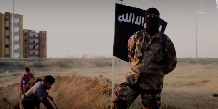 Sulmi në aeroportin e Kabulit, SHBA kërcënon ISIS me hakmarrje: Ne do t’i ndjekim ata