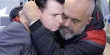 Mos i ngacmoni! Atdheu digjet ku*vat krihen!