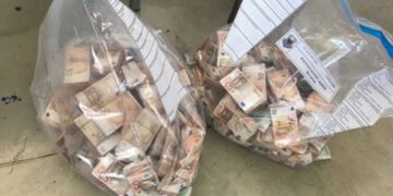 1 vit pas kapjes së 3.4 mln eurove në “Toyota Yaris”, parave i’u del pronari! Dëshmia ‘fals’ e gjermanit që ndryshoi rrjedhën e hetimeve! Bashkëpunimi prokurori-gjykatë “erë” korrupsion në mbylljen e dosjes