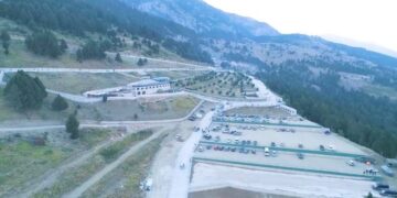 Pelegrinazhi në malin e Tomorrit/ Rama publikon pamjet fantastike: Rruga e re për në Majën e Shenjtë (Video)