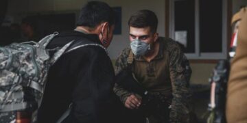 Reagon e shqetësuar Ambasada Amerikane në Kabul: Nuk garantojmë dot kalim të sigurt në aeroport