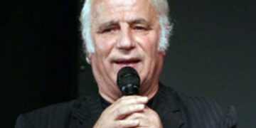 Humbje madhe për artin: Ndërron jetë këngëtari i njohur Sherif Merdani