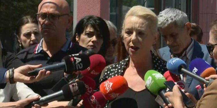 Nuk pranoi nisjen e hetimit ndaj ambasadorit Luigi Soreca, Aleanca për Mbrojtjen e Teatrit kallzon prokuroren e SPAK