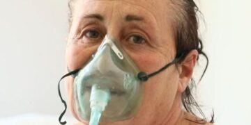 VIDEO/ Nuk bëri vaksinën, flet e infektuara me covid: Kam bërë gabimin më të madh të jetës