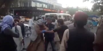 Sulmi terrorist në Kabul, disa prej viktimave janë amerikanë: Konfirmohet nga Pentagoni. Dyshohet se pas sulmit qendron ISIS, jo talebanët