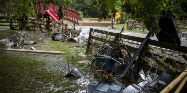 Përmbytjet në Tennessee të SHBA-së, 10 persona humbin jetën, mes tyre 2 foshnja