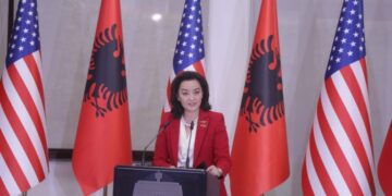 Yuri Kim thirrje Ramës dhe Bashës: Bëni kompromis për të ardhmen e vendit, rishihni listat e deputetëve, kriminelët jashtë Parlamentit