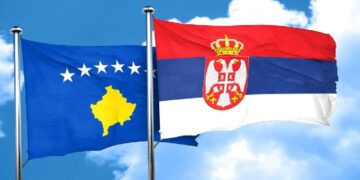 Zyrtare! Kosova dhe Serbia arrijnë marrëveshje në Bruksel për çështjen e targave