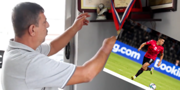 Dedikimi i babait të Myrto Uzunit: Edhe nëse vdes nesër, i lumtur që të pashë me Shqipërinë! Nuk u bëre nga paratë e babait