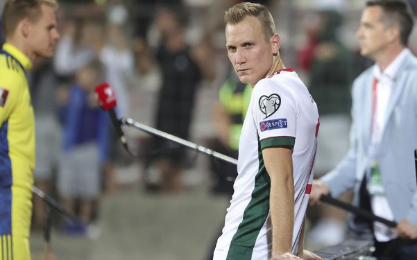 “Dreqi e marrtë, vetëm shqiptarët po gjuanin”! Portieri i Hungarisë e pranon me sinqeritet: Ja shpjegimi për golin e Brojës