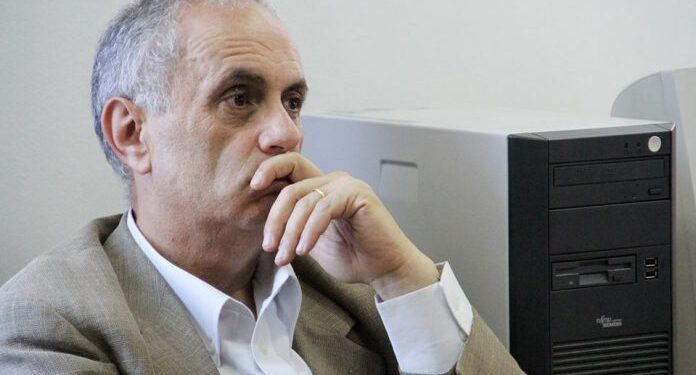 Varfëroje popullin dhe gjithë shoqëria do degradojë