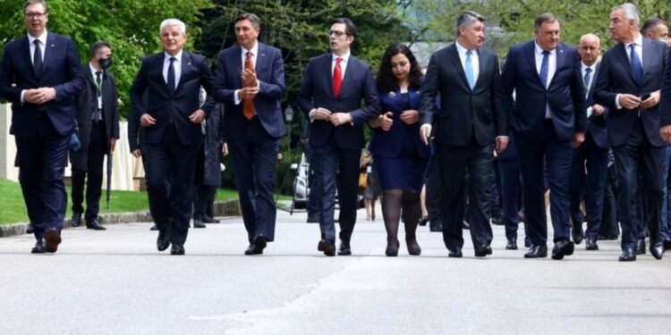 “Reuters” i pret shpresat Shqipërisë dhe vendeve të Ballkanit Perëndimor: Nuk ka më garanci për anëtarësimin e tyre në BE