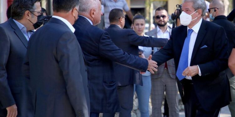 LISTA/ Historiku i të përjashtuarve nga PD, nga Gramoz Pashko tek Sali Berisha (më së shumti janë përjashtuar nga Berisha)