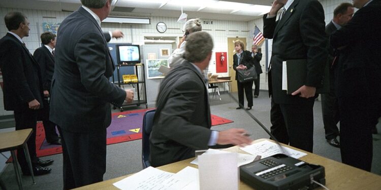 Fotot e rralla, momenti kur presidenti Bush mëson për sulmet e 11 Shtatorit