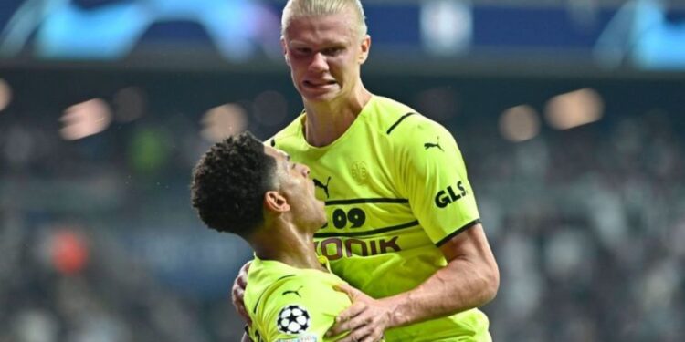 Champions League: B. Dortmund merr tre pikët në Stamboll, Sheriff Tiraspol vazhdon me surprizat