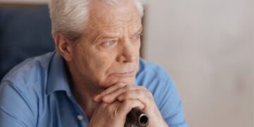 Histori e trishtë: Të kujdesesh për një person që vuan nga demenca e Alzheimer