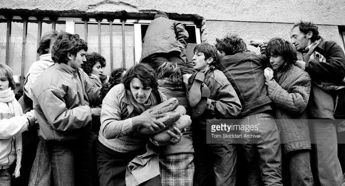 Shfletime nga kujtesa! Disa si kanë provuar disa i kanë harruar… “Radhat”