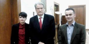 Kristi Pinderi i LGBT flet me superlativa për Berishën: Rama ka 9 vite që na gënjen