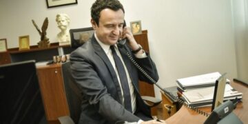Albin Kurti refuzon gazsjellësin amerikan