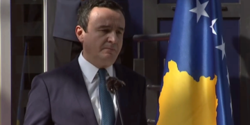 Tensionet me Serbinë, Albin Kurti: Njësia Speciale ndodhet në kufi për të mbrojtur policat dhe godinat, buldozerët nuk janë për të penguar rrugë por për të sulmuar nëse do të jetë nevoja