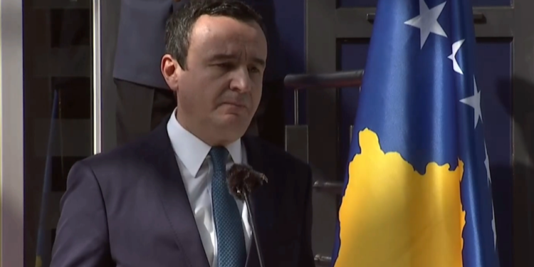 Tensionet me Serbinë, Albin Kurti: Njësia Speciale ndodhet në kufi për të mbrojtur policat dhe godinat, buldozerët nuk janë për të penguar rrugë por për të sulmuar nëse do të jetë nevoja