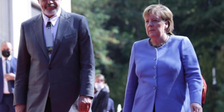 E ardhme e pasigurtë, Merkel përgatit Ballkanin për ikjen e saj