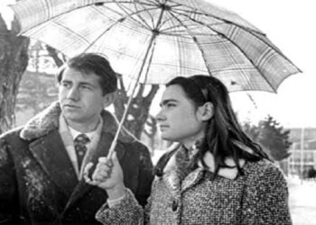 Aktori dhe regjisori Agim Qirjaqi, një meteor në Teatrin Kombëtar