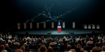 Rama shpall qeverinë e re, ja kush do të jenë ministrat dhe zv. kryeministri