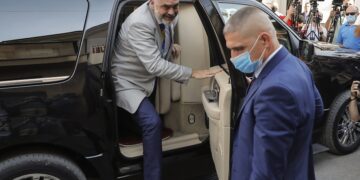 Edi Rama ndryshon makinën e tij të vjetër për mjetin luksoz: Nuk është blerë por marrë me qira