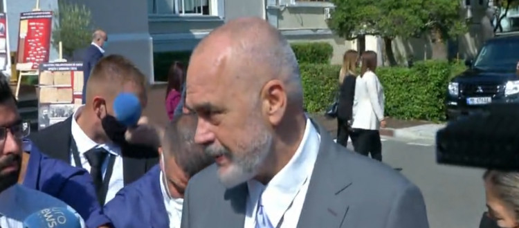 “A e ka dëgjuar Basha këshillën tuaj dhe ka vrarë babain e tij politik”, Rama: Ne jemi e ardhmja